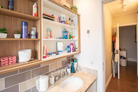 Apartamento à venda com 117m², 3 quartos e 2 vagas Apartamento à venda com 117m², 3 quartos e 2 vagasBanheiro da Suíte 3