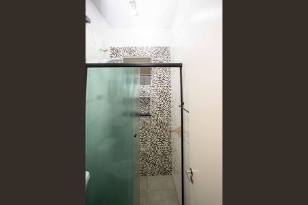 Casa à venda com 158m², 2 quartos e 2 vagasBanheiro