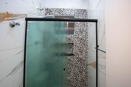 Casa à venda com 158m², 2 quartos e 2 vagasBanheiro