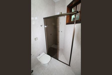 Casa para alugar com 196m², 4 quartos e 4 vagasBanheiro da Suíte 2