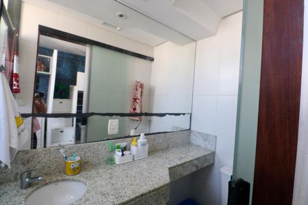 Apartamento para alugar com 167m², 4 quartos e 2 vagas Apartamento para alugar com 167m², 4 quartos e 2 vagasBanheiro da Suíte 3