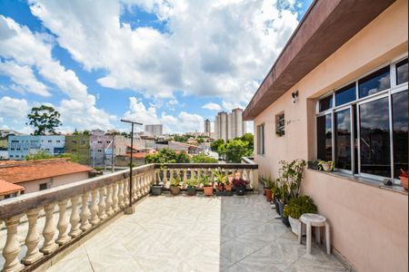 Varanda de casa à venda com 4 quartos, 140m² em Parque Novo Oratório, Santo André