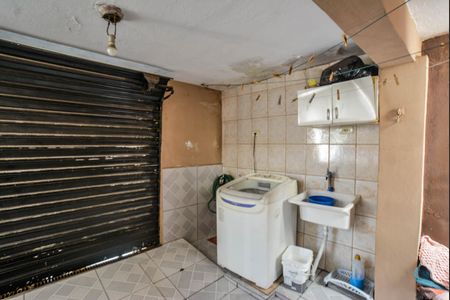 Área de Serviço de casa à venda com 4 quartos, 140m² em Parque Novo Oratório, Santo André