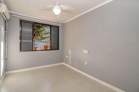 Quarto 2 de apartamento para alugar com 2 quartos, 230m² em Humaitá, Porto Alegre