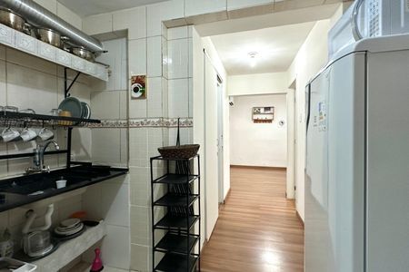 Apartamento à venda com 56m², 2 quartos e 1 vaga Apartamento à venda com 56m², 2 quartos e 1 vagaCozinha