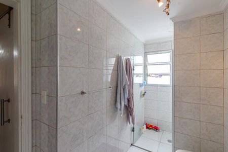 Apartamento à venda com 77m², 2 quartos e 1 vagaBanheiro