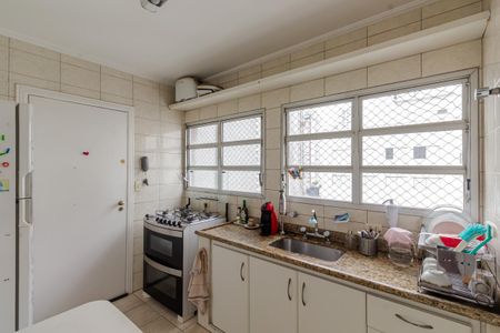 Apartamento à venda com 77m², 2 quartos e 1 vagaCozinha
