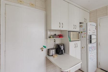 Apartamento à venda com 77m², 2 quartos e 1 vagaCozinha