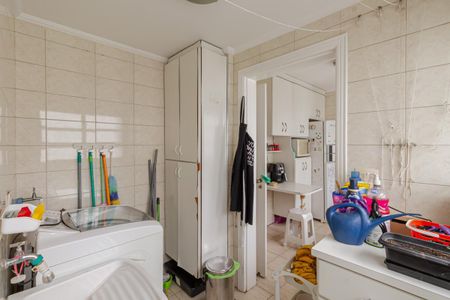 Apartamento à venda com 77m², 2 quartos e 1 vagaÁrea de Serviço