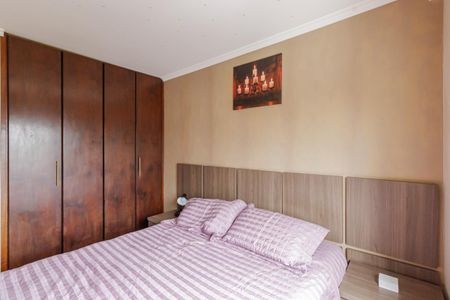 Apartamento à venda com 77m², 2 quartos e 1 vagaQuarto 2