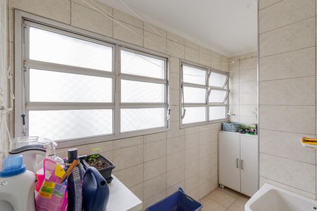 Apartamento à venda com 77m², 2 quartos e 1 vagaÁrea de Serviço
