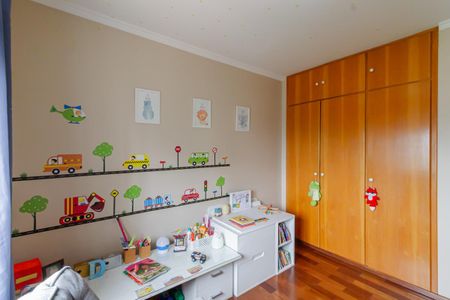 Apartamento à venda com 77m², 2 quartos e 1 vagaQuarto 1