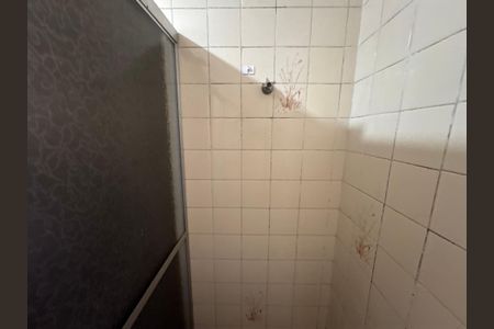 Casa para alugar com 300m², 4 quartos e 2 vagasBanheiro 1