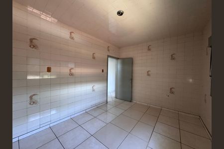 Casa para alugar com 300m², 4 quartos e 2 vagasCozinha