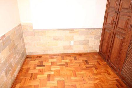 Segundo Quarto de apartamento à venda com 3 quartos, 90m² em Santo Antônio, Belo Horizonte