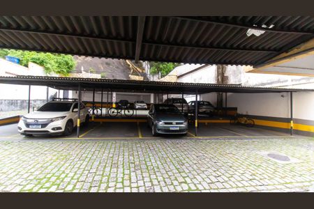 Apartamento à venda com 60m², 2 quartos e 1 vaga