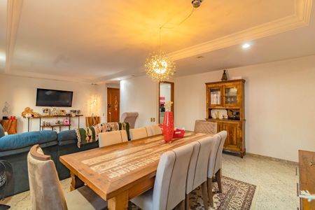 Apartamento para alugar com 4 quartos, 250m² em Vila Mascote, São Paulo