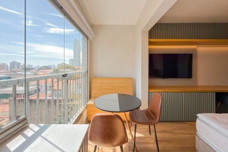 Studio à venda com 28m², 1 quarto e sem vagaVaranda