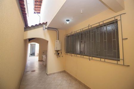 Casa à venda com 329m², 4 quartos e 6 vagasÁrea de Serviço