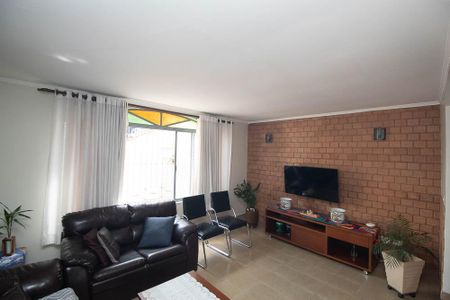 Sala de casa à venda com 4 quartos, 329m² em Vila Mazzei, São Paulo