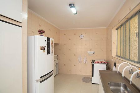 Casa à venda com 329m², 4 quartos e 6 vagasCozinha / Copa 