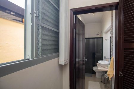 Casa à venda com 329m², 4 quartos e 6 vagasSuíte 3