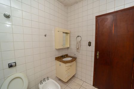 Casa para alugar com 280m², 2 quartos e 3 vagas Casa para alugar com 280m², 2 quartos e 3 vagasBanheiro