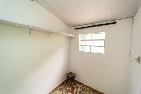 Casa para alugar com 280m², 2 quartos e 3 vagas Casa para alugar com 280m², 2 quartos e 3 vagasEdícula