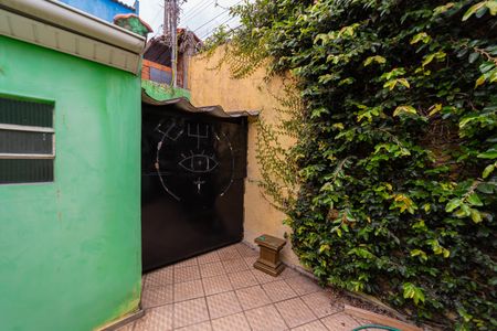 Casa para alugar com 280m², 2 quartos e 3 vagas Casa para alugar com 280m², 2 quartos e 3 vagasQuintal