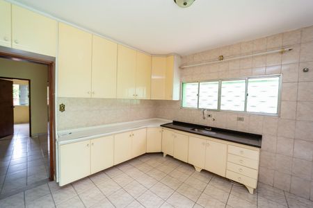 Casa para alugar com 280m², 2 quartos e 3 vagas Casa para alugar com 280m², 2 quartos e 3 vagasCozinha