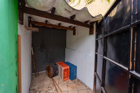 Casa para alugar com 280m², 2 quartos e 3 vagas Casa para alugar com 280m², 2 quartos e 3 vagasQuintal