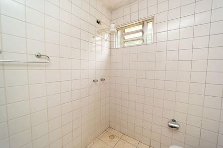 Casa para alugar com 280m², 2 quartos e 3 vagas Casa para alugar com 280m², 2 quartos e 3 vagasBanheiro