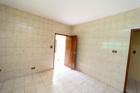 Casa para alugar com 280m², 2 quartos e 3 vagas Casa para alugar com 280m², 2 quartos e 3 vagasCozinha