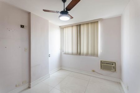 Apartamento à venda com 121m², 3 quartos e 1 vagaQuarto 1