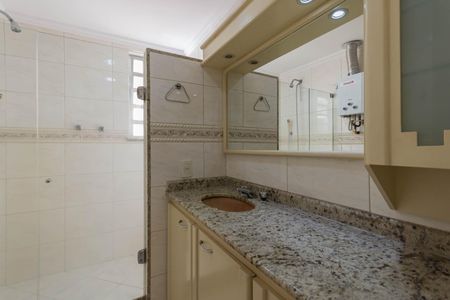 Apartamento à venda com 121m², 3 quartos e 1 vagaBanheiro da Suíte