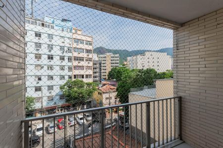 Apartamento à venda com 121m², 3 quartos e 1 vagaVaranda da Suíte