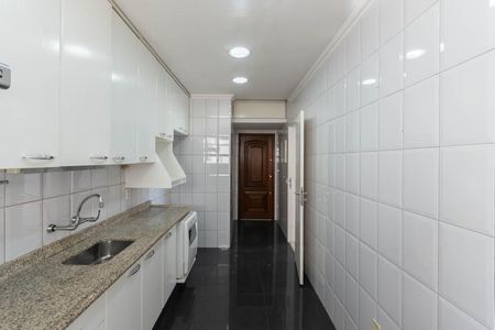 Apartamento à venda com 121m², 3 quartos e 1 vagaCozinha