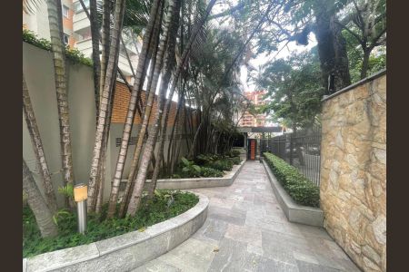 Apartamento à venda com 179m², 3 quartos e 4 vagasFoto 03