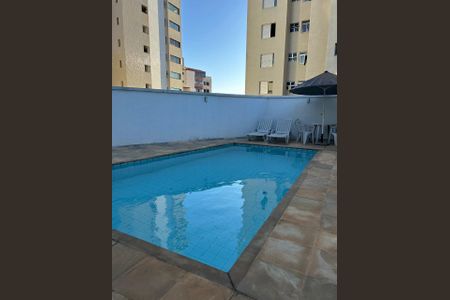 Apartamento à venda com 125m², 4 quartos e 2 vagasÁrea comum - Piscina