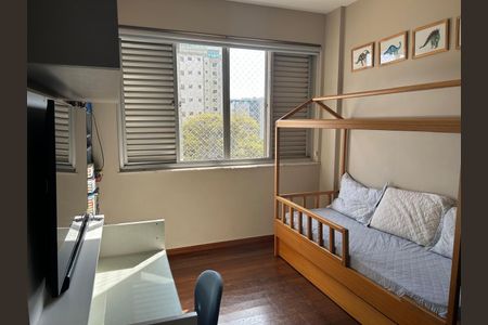 Apartamento à venda com 125m², 4 quartos e 2 vagasQuarto 4