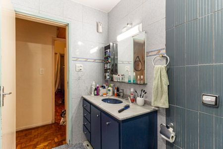Apartamento à venda com 107m², 3 quartos e 1 vaga Apartamento à venda com 107m², 3 quartos e 1 vagaBanheiro