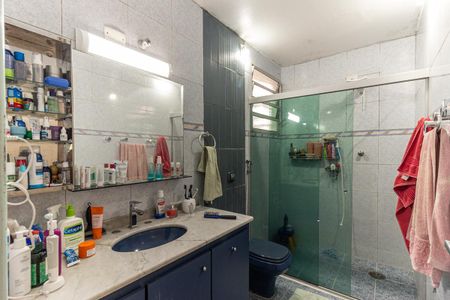 Apartamento à venda com 107m², 3 quartos e 1 vaga Apartamento à venda com 107m², 3 quartos e 1 vagaBanheiro