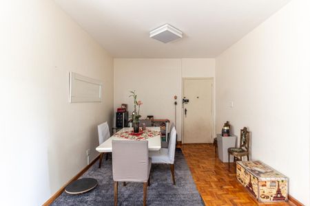 Apartamento à venda com 107m², 3 quartos e 1 vaga Apartamento à venda com 107m², 3 quartos e 1 vagaSala