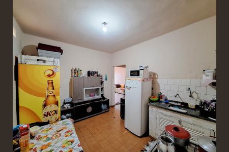 Casa à venda com 150m², 4 quartos e 2 vagas Casa à venda com 150m², 4 quartos e 2 vagasCozinha