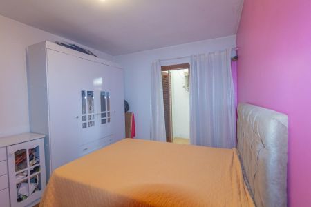 Casa à venda com 60m², 3 quartos e 2 vagasQuarto 1