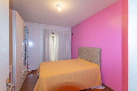 Casa à venda com 60m², 3 quartos e 2 vagasQuarto 1