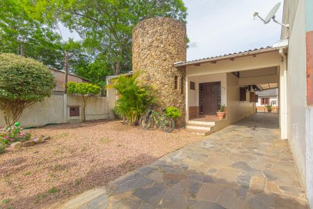 Casa à venda com 60m², 3 quartos e 2 vagasPátio da Frente/Fachada
