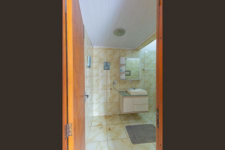 Casa à venda com 60m², 3 quartos e 2 vagasBanheiro 2