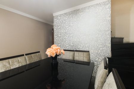 Casa à venda com 120m², 2 quartos e 1 vaga Casa à venda com 120m², 2 quartos e 1 vagaSala