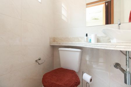 Casa à venda com 120m², 2 quartos e 1 vaga Casa à venda com 120m², 2 quartos e 1 vagaLavabo 2